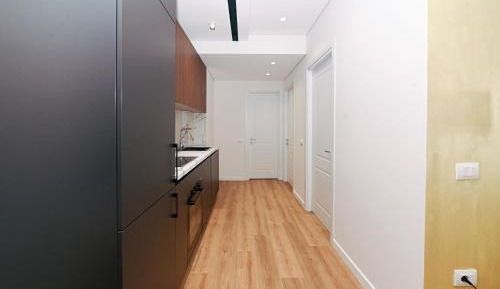 Two-Bedroom Deluxe Apartment with Balcony