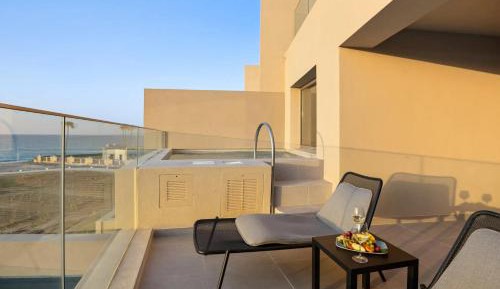 Sky Junior Suite Swim Up Sea View