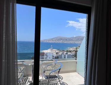 Quadruple Room with Sea View