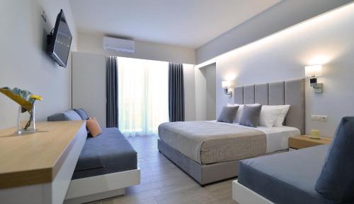 King Room with Mountain View