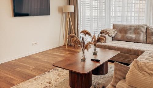 Two-Bedroom Deluxe Apartment with Balcony