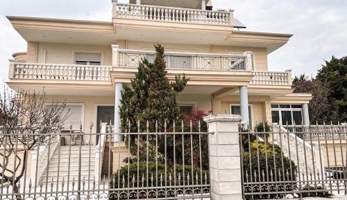 Deluxe Villa