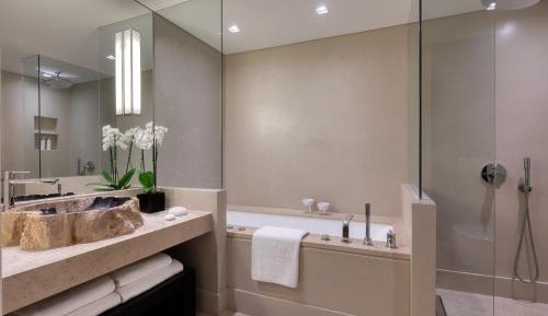 Resort, Guest Room, 1 King or 2 Twin/Single Bed(s), Balcon