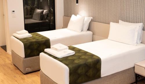 Twin Room with View