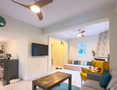 Three-Bedroom Vacation Home 