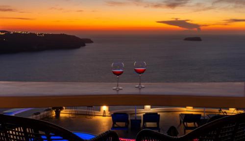 Honeymoon Suite Sunset View