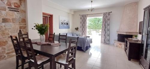 Three-Bedroom Apartment with Sea View