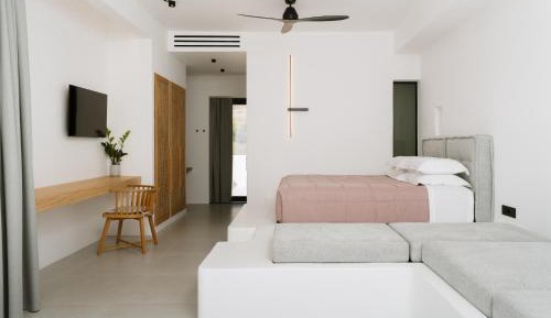 Suite with Private Pool