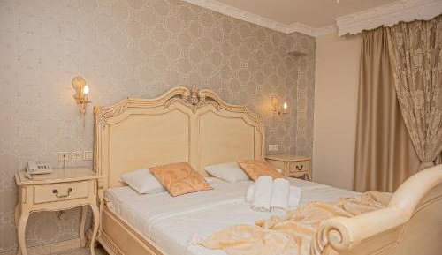Luxury Junior Suite