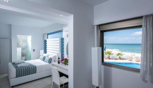 Deluxe Double or Twin Room with Sea View