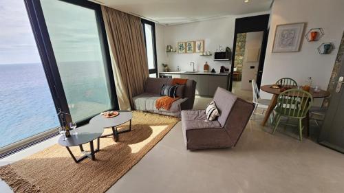Studio with Sea View
