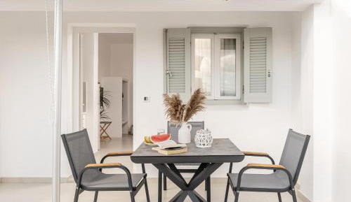 Studio with Garden View