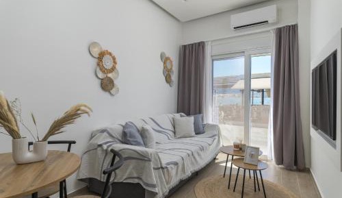 One-Bedroom Apartment with Sea View