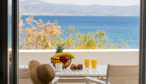 Double or Twin Room with Sea View