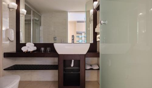 Double or Twin Room with Sea View