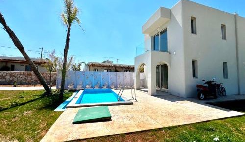 Mountain View Pool Villa