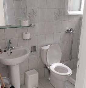 Studio (2 Adults)