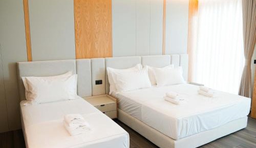 Triple Room with Sea View