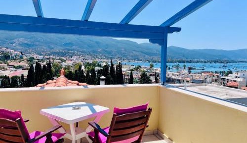 Apartment - Split Level with Sea View