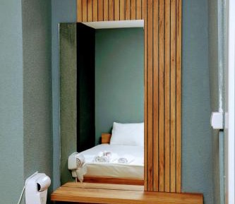 Classic Quadruple Room