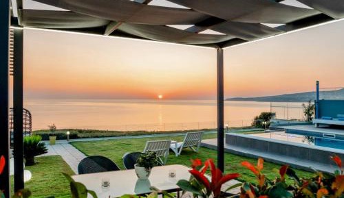 Villa with Sea View