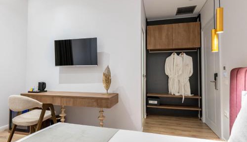 Deluxe Double Room with View