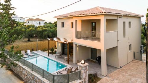Villa with Private Pool