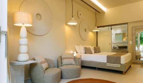 Deluxe Junior Suite