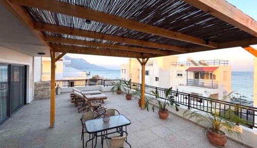 Apartment with Sea View