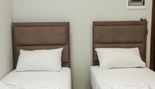 Standard Twin Room with Garden View