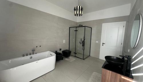 Basic Triple Room
