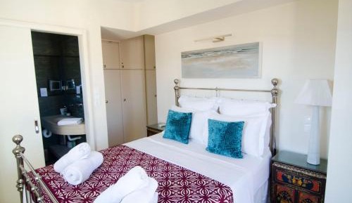 Three-Bedroom Apartment with Sea View