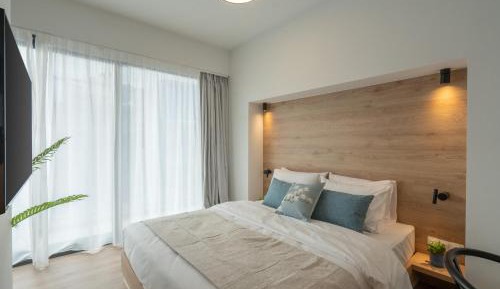 Superior Apartment with Balcony  and Acropolis view