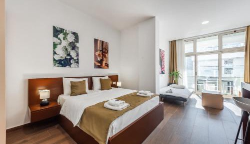 Apartment with Balcony