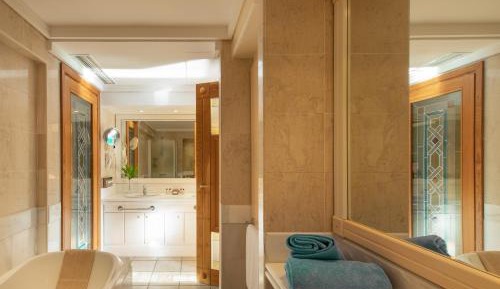 Suite with Pool View