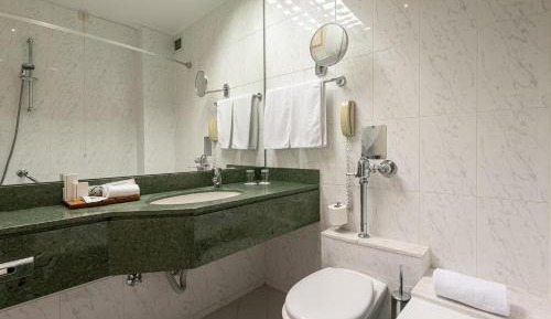 Two Single Beds Suite