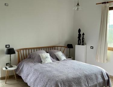 Deluxe Room (2 Adults + 1 Child)