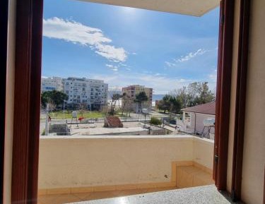 Studio with Balcony