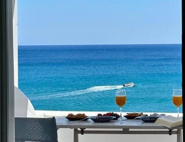 Studio with Sea View