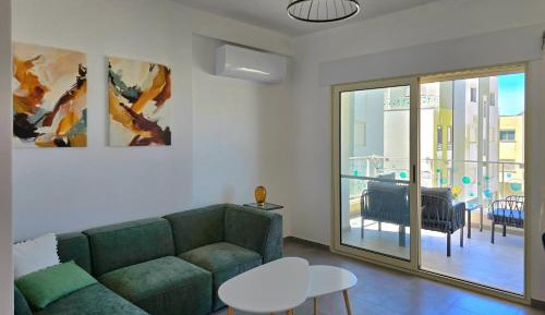 Apartment with Balcony