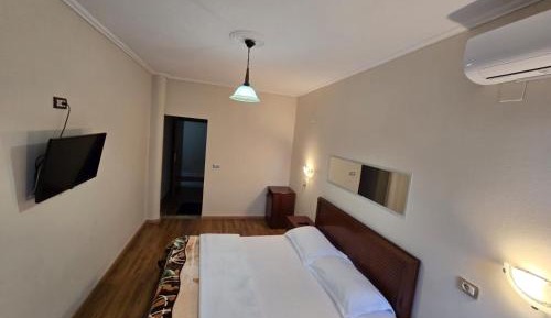 Double Room with Lake View