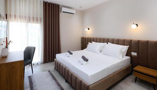 Double or Twin Room with Balcony
