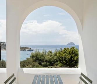 Deluxe Double or Twin Room with Balcony