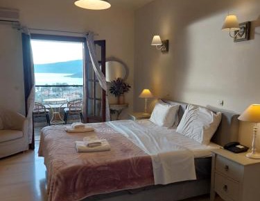 Studio (2 Adults) with Sea View