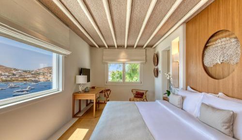 Topaz, 4 Bedroom Villa, Sea view, Whirlpool, Balcony
