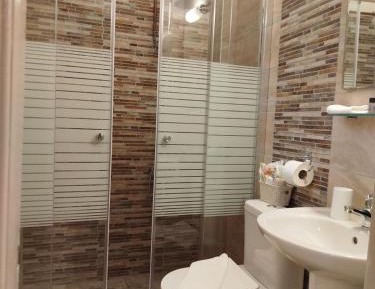 Basic Triple Room