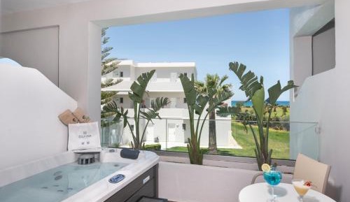 Deluxe Double or Twin Room with Spa Bath