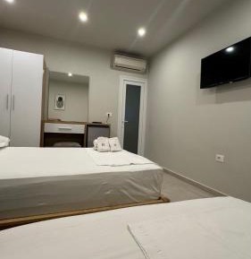 Triple Room with Balcony