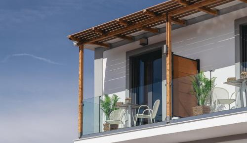 Studio with Pool View