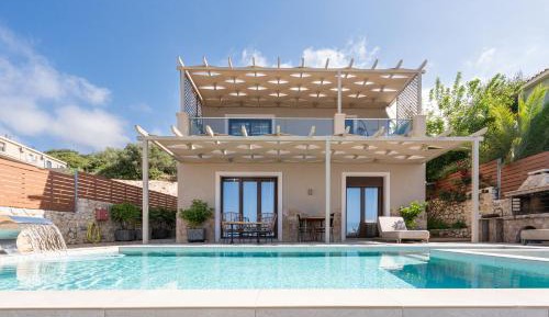 Villa with Sea View